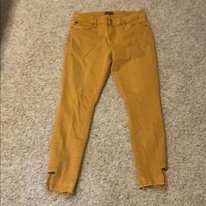 LIKE NEW Dear John Jeans